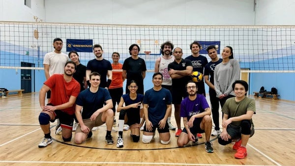 Sportas: Friday volleyball, Canada Water (mid-intermediate), London