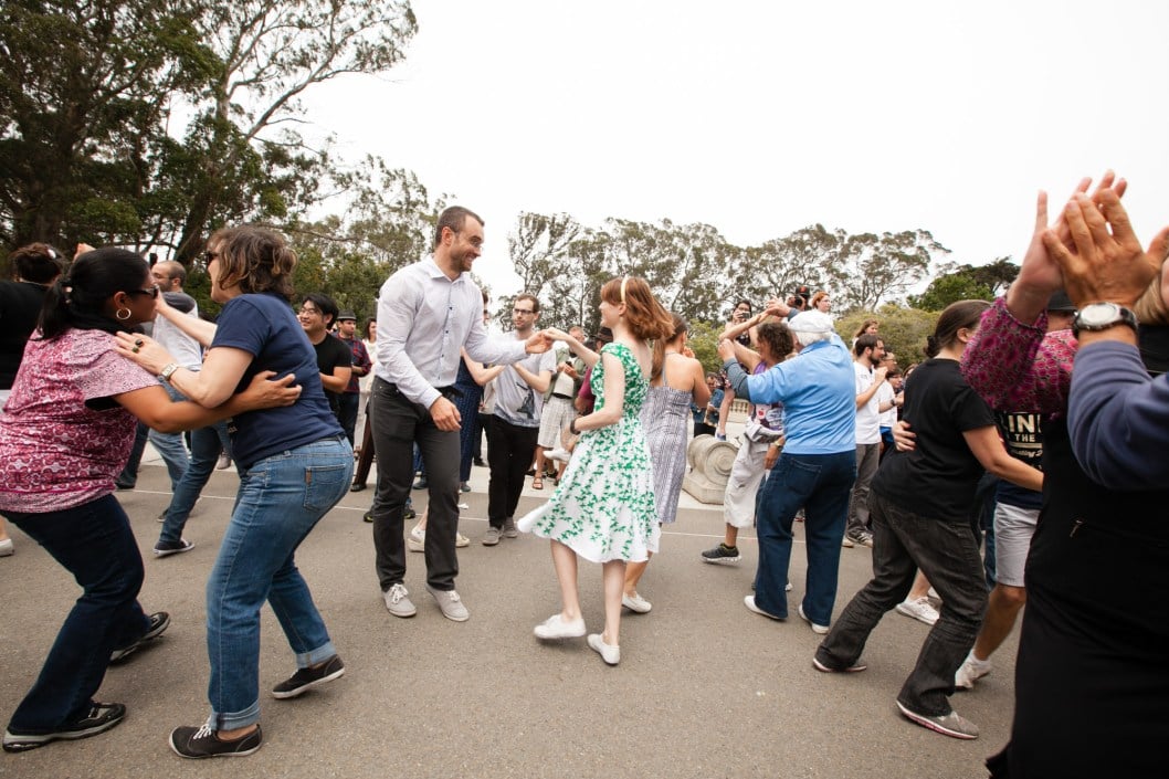 Lindy in the Park: free outdoor swing dance + beginner lesson, San Francisco